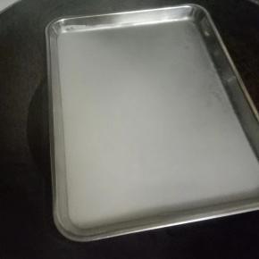 盖好锅盖煮5分钟