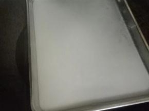 盖好锅盖煮5分钟