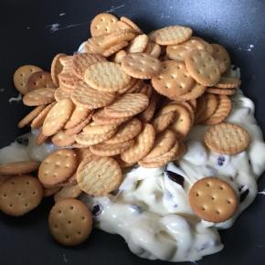 放入小奇福饼干