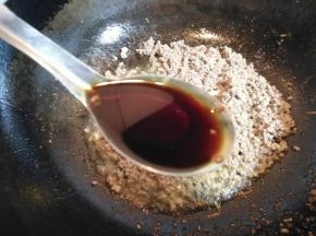 一勺酱油，