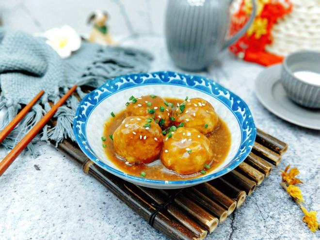 芡汁猪肉丸