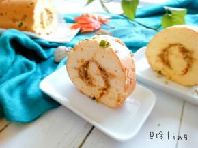 大丫居然不爱吃肉松，吃的时候要把肉松都抠掉