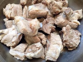 捞出洗净沥干水分