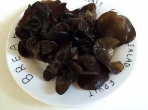 干木耳提前水泡发