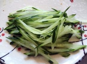 黄瓜切丝