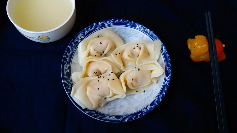 胡萝卜鲜肉饺子