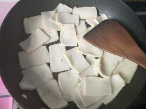 放入千叶豆腐。