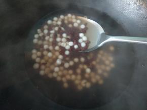 汤圆都浮起来，就熟了。