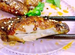 咬上一口，外香内嫩，太美味了，