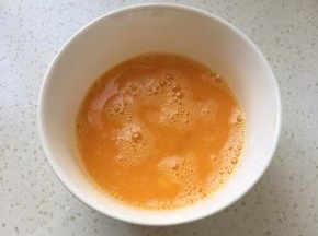鸡蛋打散