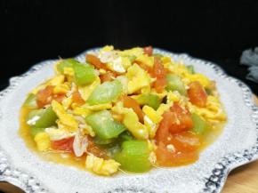 近看，颜色靓丽。