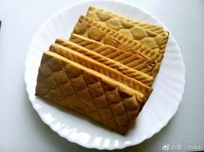 准备香干，稍微洗一下