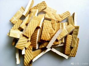 香干洗干净切小块