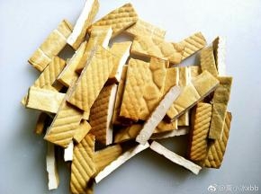 香干洗干净切小块