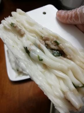 淋上酱汁爽滑弹牙，老公一口气吃上3大碟