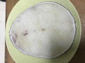 撒上白胡椒