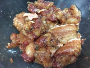 搅拌均匀，腌制1小时