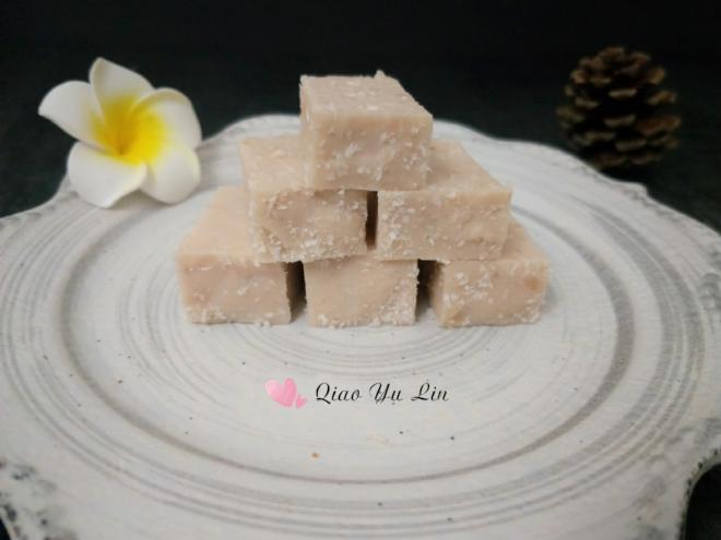 草莓椰蓉牛奶豆腐