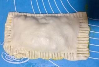 四周都压上一圈