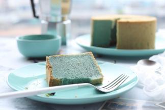 切片，淡淡的粉蓝色