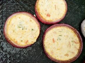 凝固了以后就可以翻面了