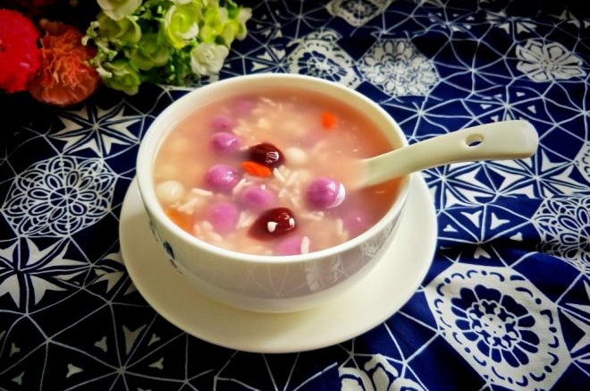 元宵节  珍珠米酒汤圆