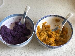 搅拌均匀即成馅