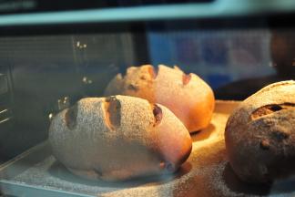 放中下层，上下火190度烤17分钟左右