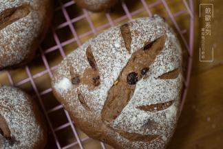 放晾架上冷却至手温装袋密封保存