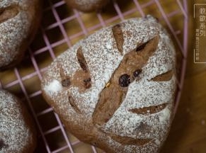 放晾架上冷却至手温装袋密封保存