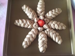 放入烤盘发酵。35度发酵35分钟（1.5-2倍）