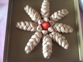 放入烤盘发酵。35度发酵35分钟（1.5-2倍）