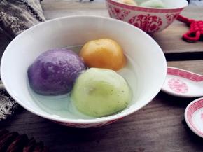 我用的白糖和油相对少一些，喜欢吃甜的可以增加白糖的量。