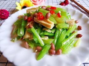 清脆美味。