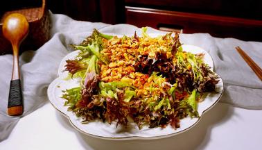 美味爽口的陈醋苦菊就做好了，省时、营养、开胃