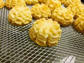 出炉，彻底放凉后密封保存