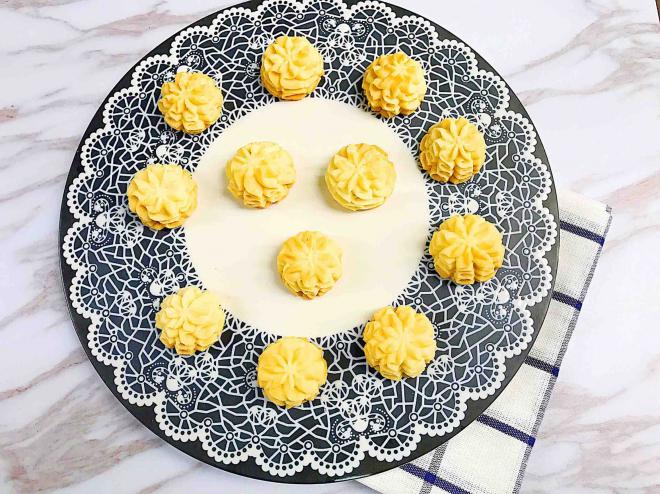 网红黄油小花曲奇