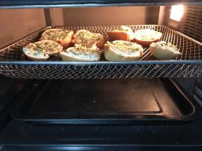 入烤箱预热180度。