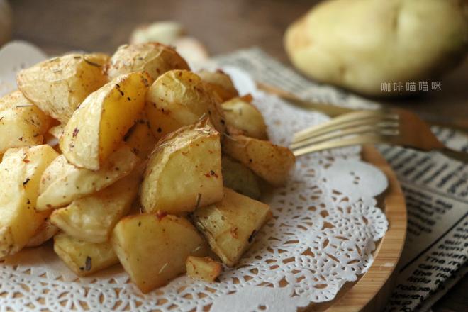 这样吃土豆必须躲起来吃——烤薯角
