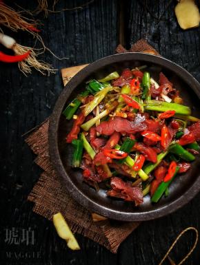 近照来一个，诱惑吗？