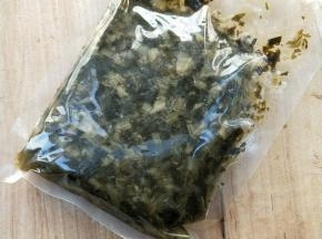 从小吃到到大的腌菜，一包。