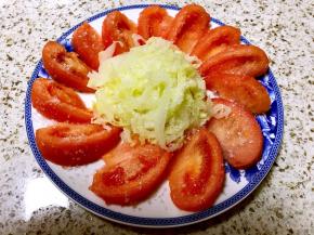 摆盘，撒上白砂糖