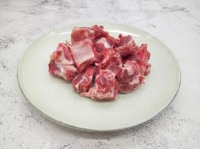 排骨一根，切寸断