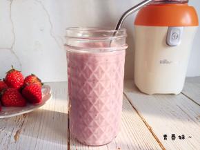 酸奶配上水果营养更美味