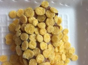 沾满玉米片即可