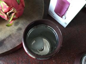 冰糖放入焖烧罐里