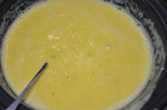 一边搅拌一边煮，煮至砂糖融化即可