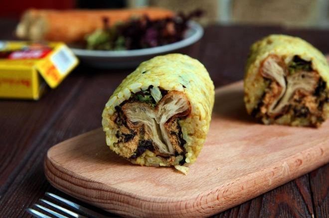 咖喱米饭包油条