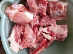 排骨清洗干净