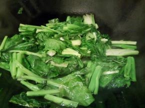 翻炒均匀，起锅